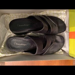 Bare Traps sandals